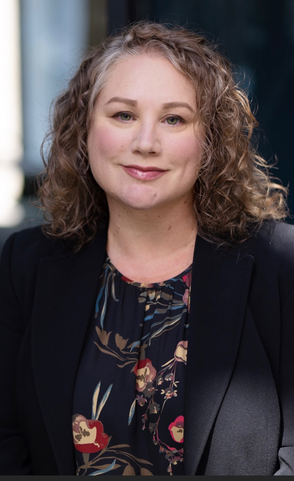 Amanda Dahl professional headshot